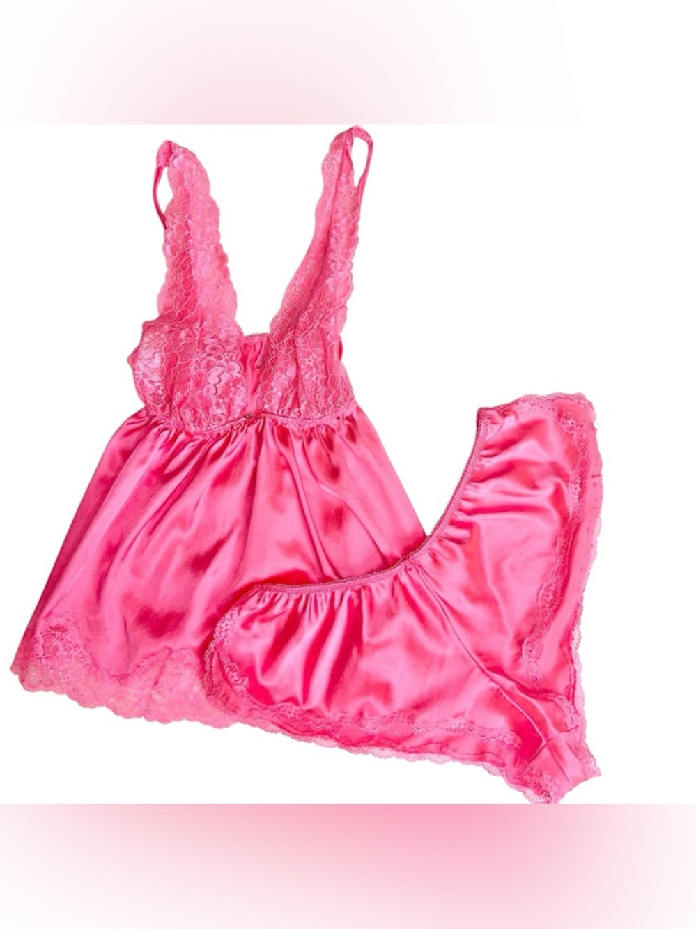 Vintage Victoria’s Secret Rose Pink Lace Ruffle Lingerie Cami & Booty Shorts Set